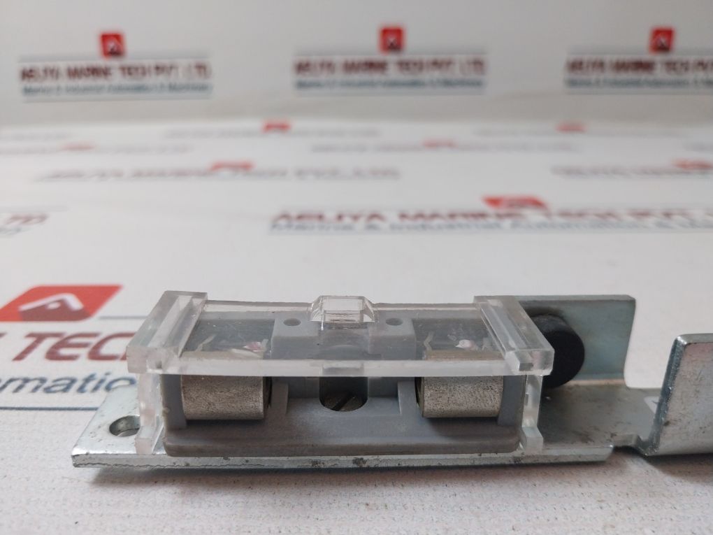 Kts 250V/1A