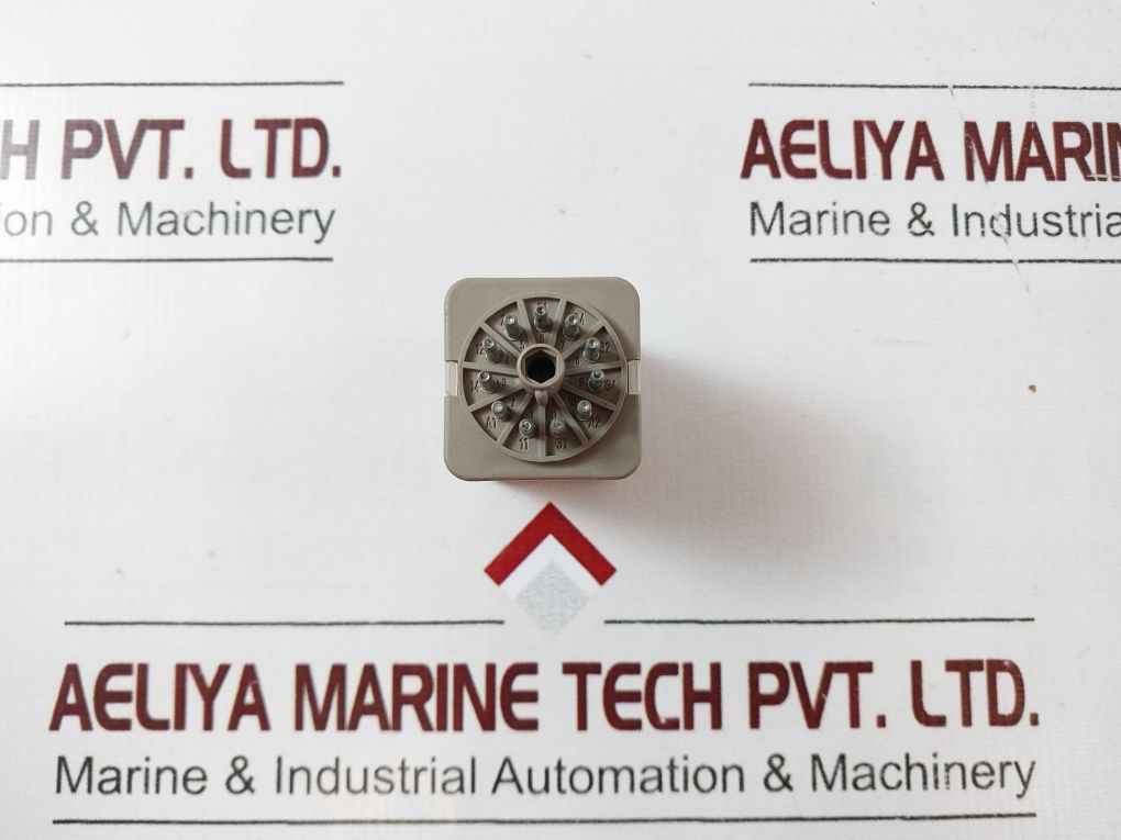 Kuhnke Uf3-110Vdc N Universal Relay