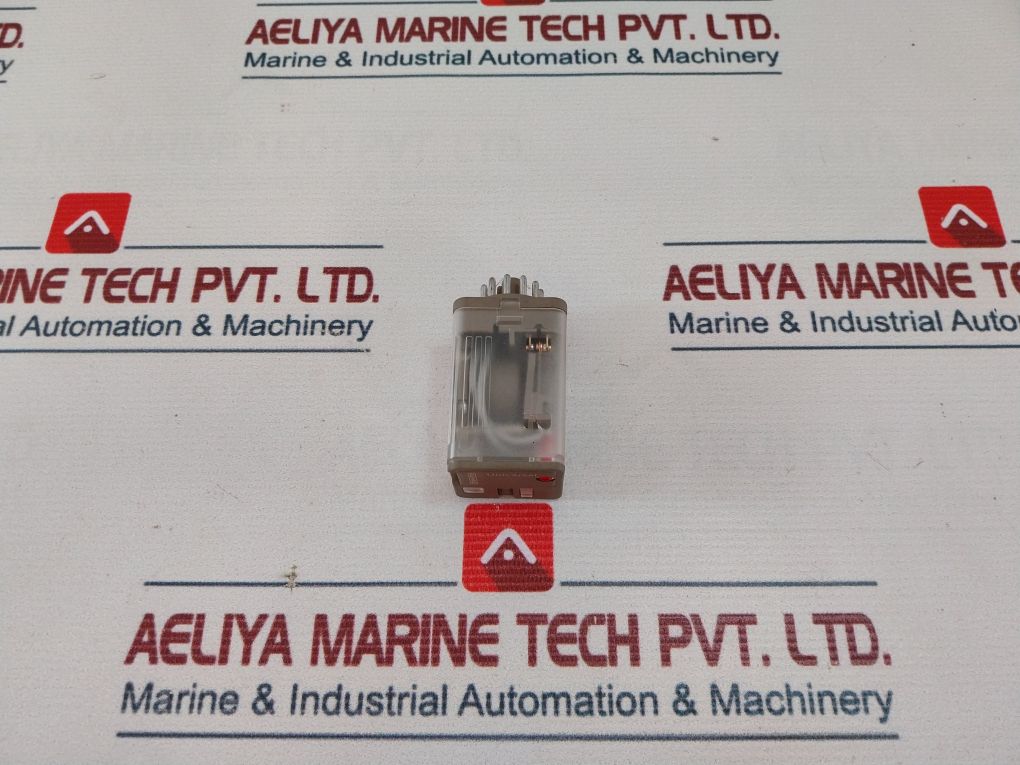 Kuhnke Uf3-230Vac N Relay