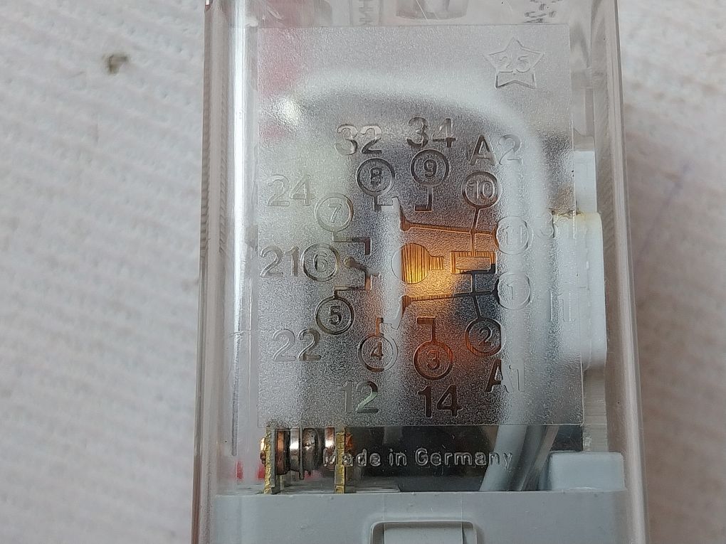 Kuhnke Uf3-24Vac Universal Relay