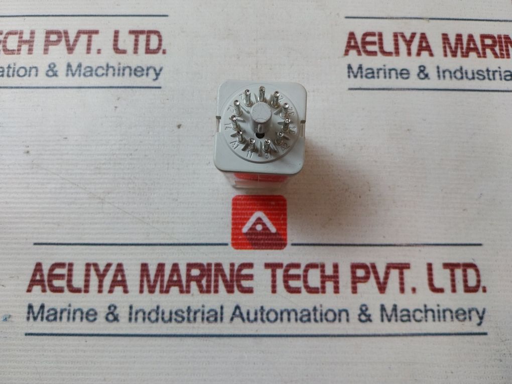 Kuhnke Uf3-24Vac Universal Relay