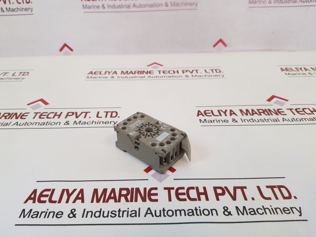 Kuhnke Z393 10A 380Vac Relay Mount Socket