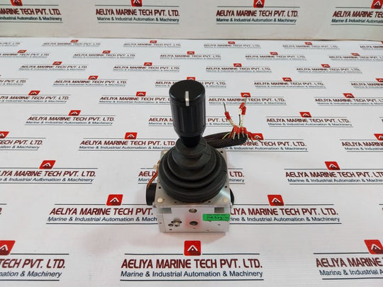 Kwant Controls 346.639-11 Joystick Controller 019329