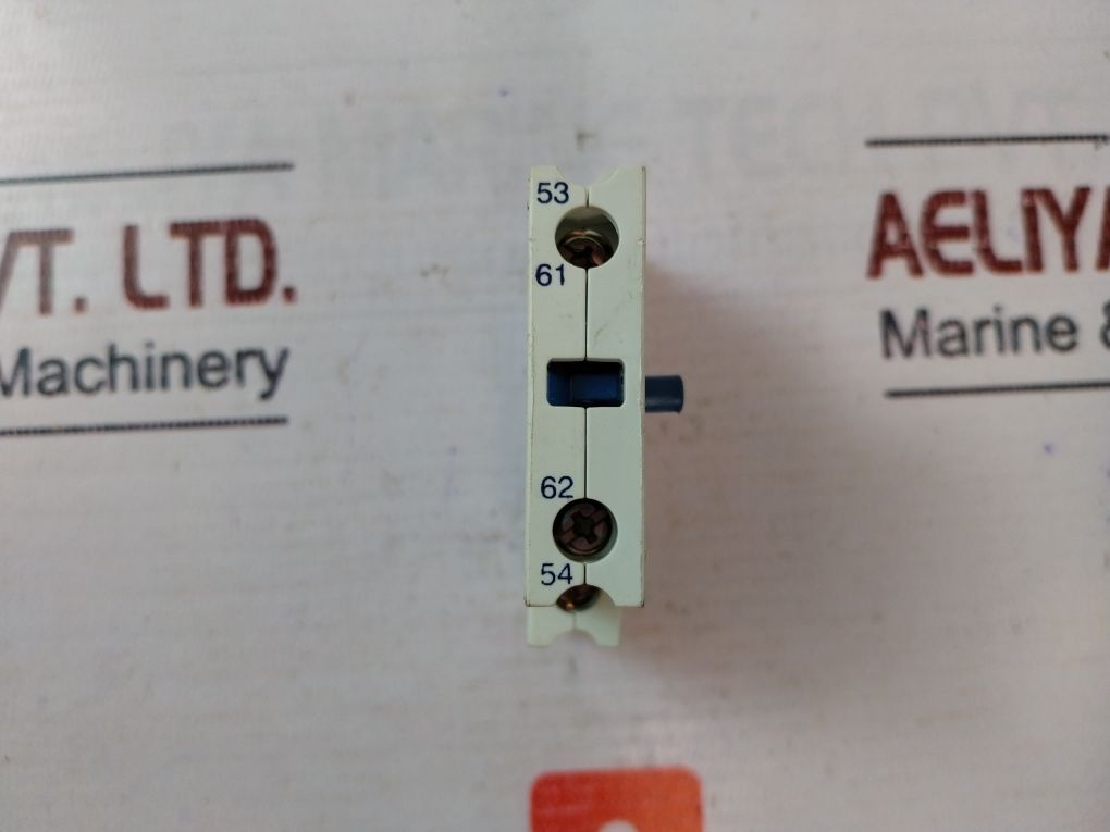 L&T Mnx-a4 Auxiliary Contact Block