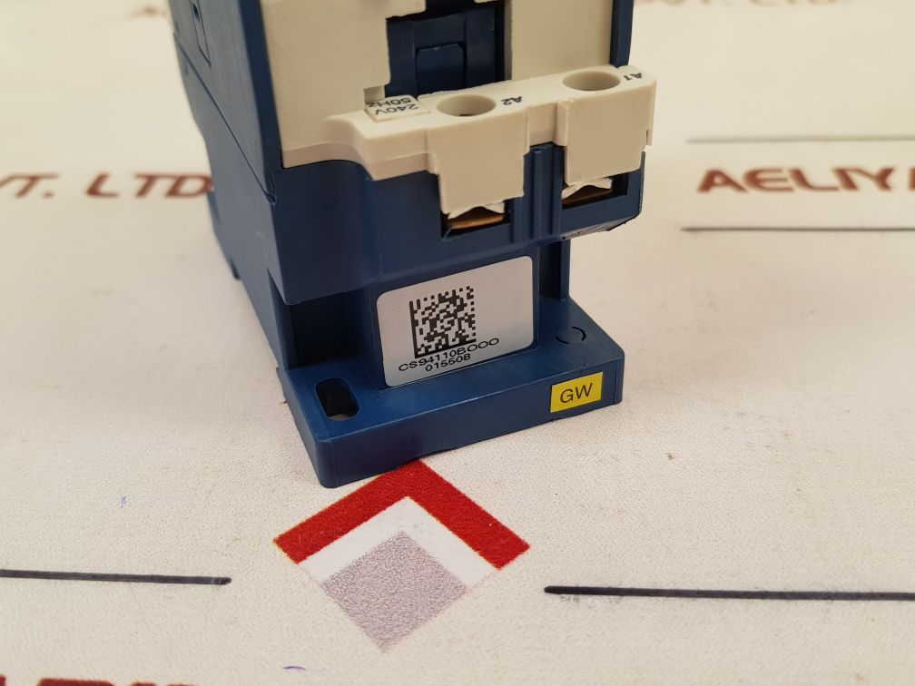 L&T Mnx 25 Switchgear Cs 94110 Contactor