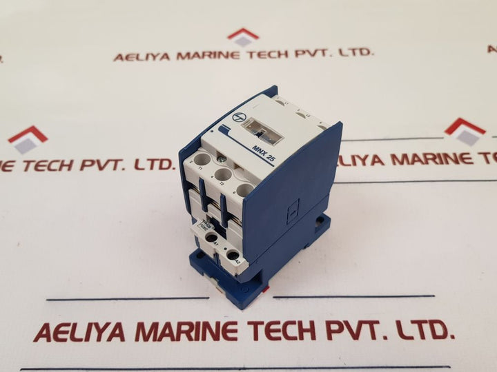 L&T Mnx 25 Switchgear Cs 94110 Contactor