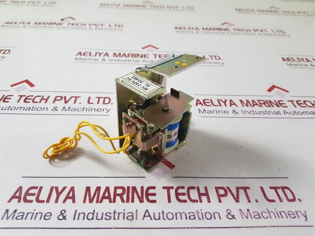 L&T mv undervoltage release sl 00642