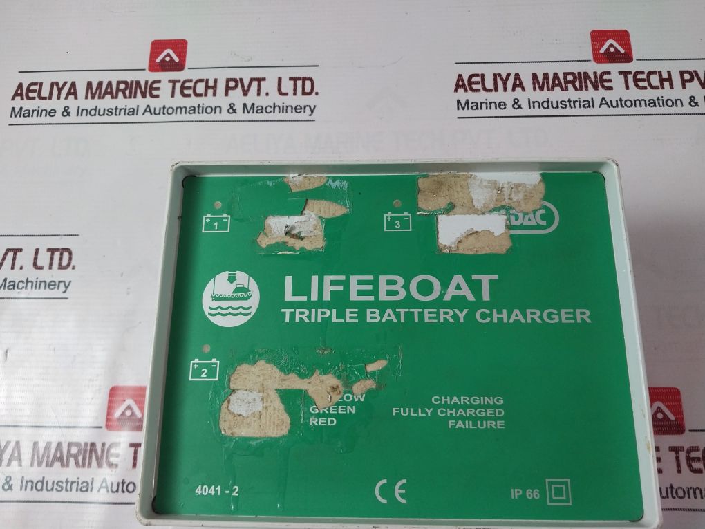 Ladac 4041-2 Triple Battery Charger 42 Vac