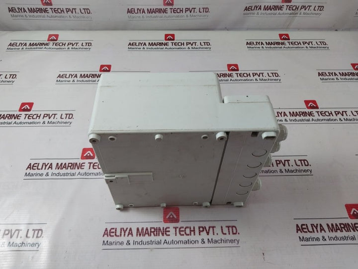 Ladac 4041-2 Triple Battery Charger 42 Vac