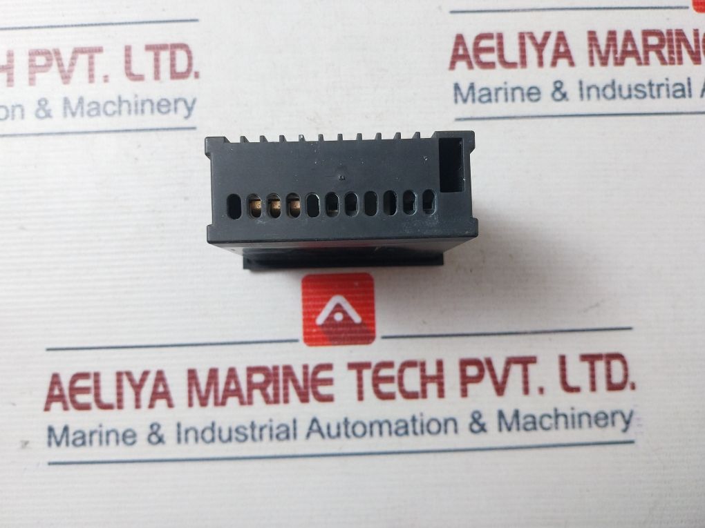 Lae 16(4) A 240V~ Electronic Controller