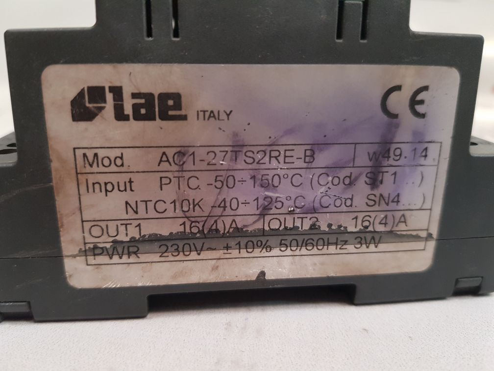 Lae Ac1-27Ts2Re-b Universal Temperature Controller