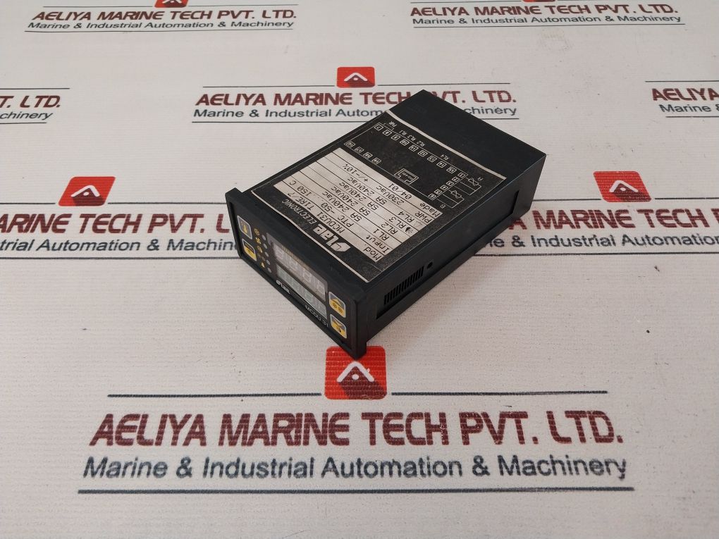 Lae Electronic Mcdu31 T1Re/7 Digital Thermostat Controller