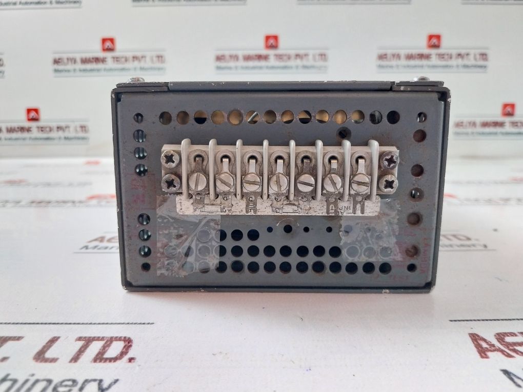 Lambda Lxs-c-15-r Regulated Power Supply