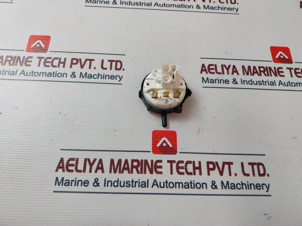 Lamber 0301501 (110/70) L25-ek Dishwasher Pressure Switch