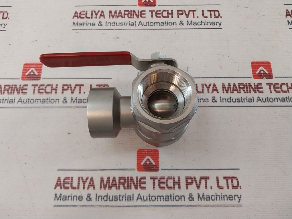 Lance Cf8M Ball Valves