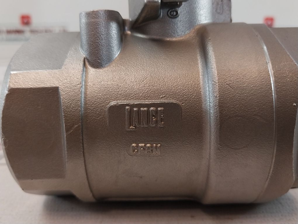 Lance Cf8M Ball Valves