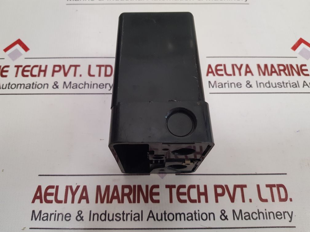 Landis & Gyr Lae10 Burner Controller Serie/Series: 02