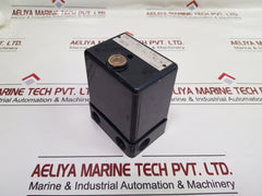 Landis & Gyr Lae10 Burner Controller Serie/Series: 02