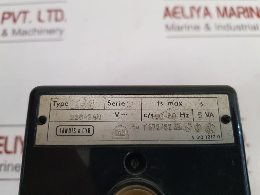 Landis & Gyr Lae10 Burner Controller Serie/Series: 02