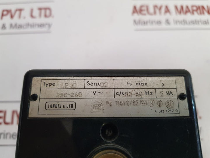 Landis & Gyr Lae10 Burner Controller Serie/Series: 02