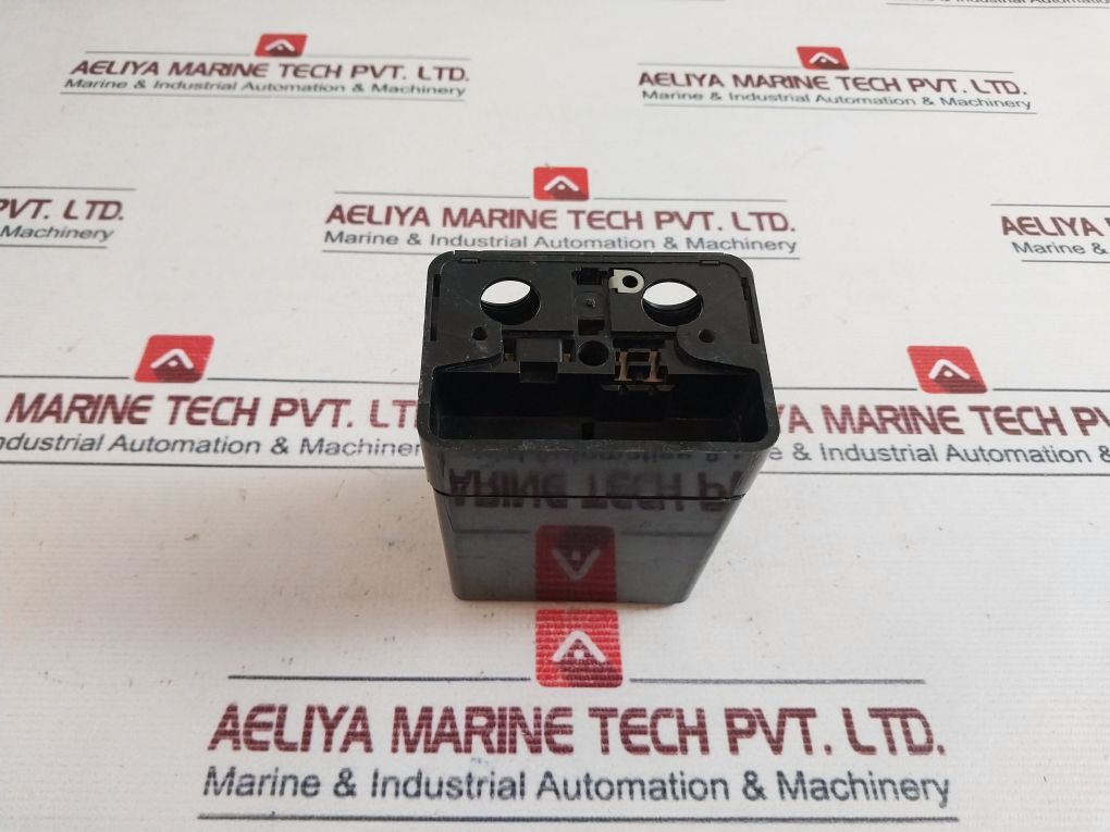 Landis & Gyr Lae10 Burner Controller 110V~