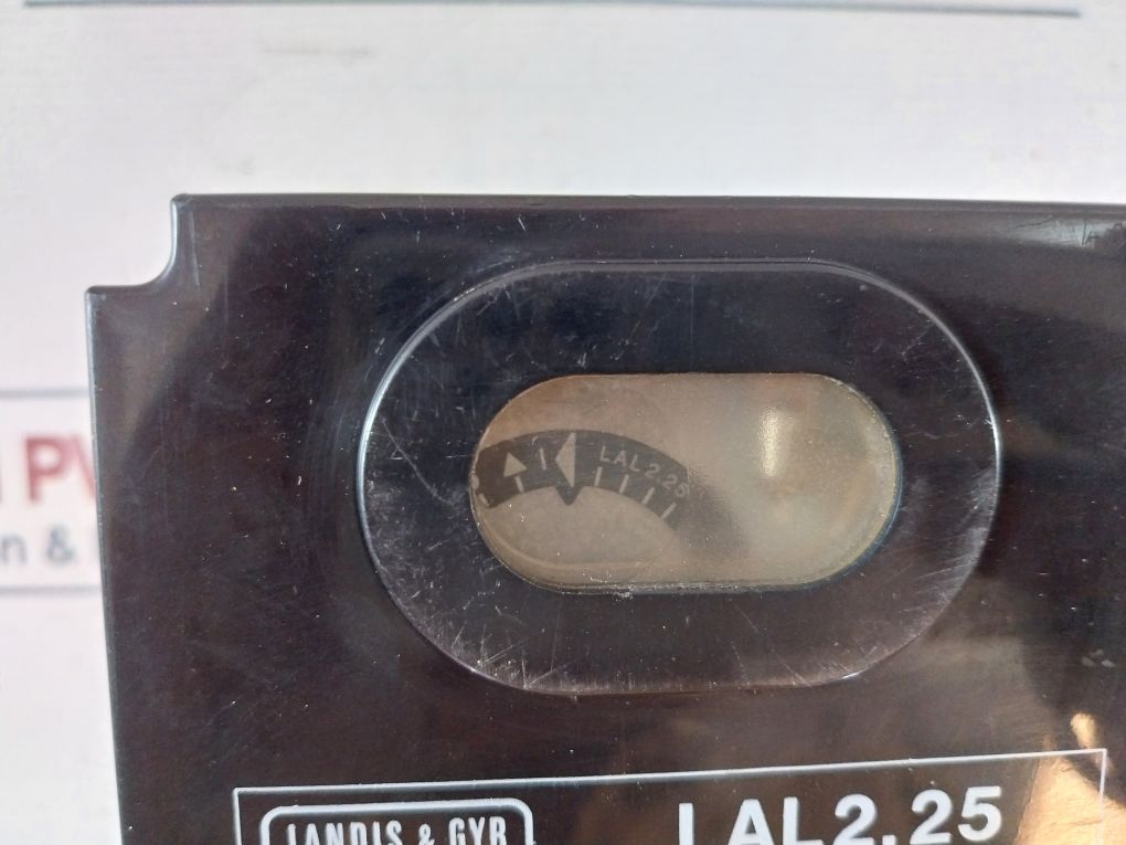 Landis & Gyr Lal2.25 Burner Controller 3,5Va