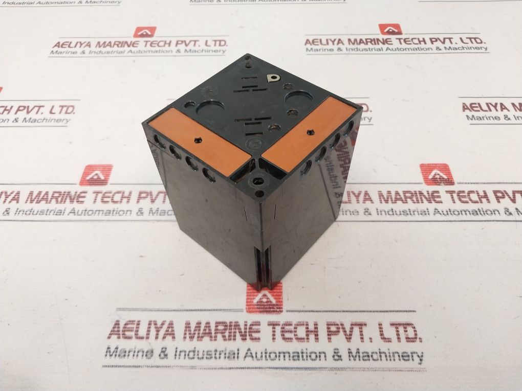 Landis & Gyr Lal3.25 Oil Burner Control 100-110V