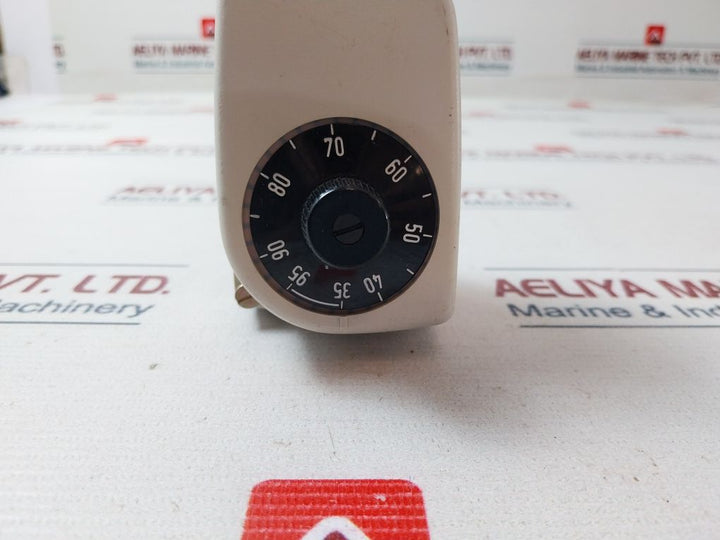 Landis & Gyr Rak 12.1021 Thermostat