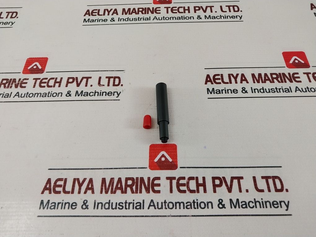 Lee 1025403B Magnet Cylinder With Hole Set