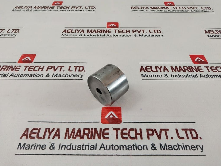 Lee 1025403B Magnet Cylinder With Hole Set