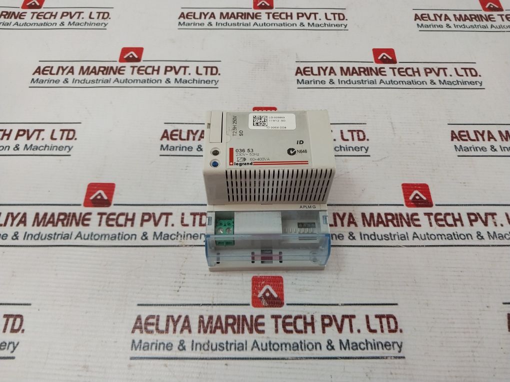 Legrand 036 53 Modular Trailing Edge Din Rail 230V~ 50Hz
