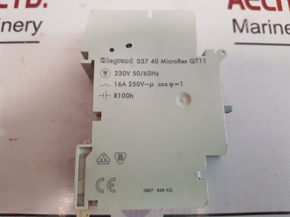 Legrand 037 40 Microrex Qt11 Analogue Timer Switch