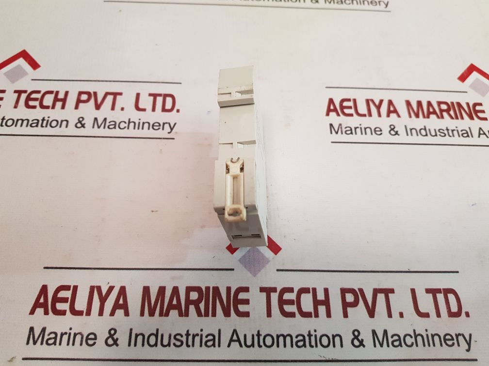 Legrand 037 40 Microrex Qt11 Analogue Timer Switch