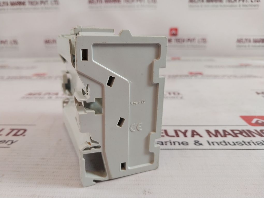 Legrand 048 85 Three Phase Terminal Block Module