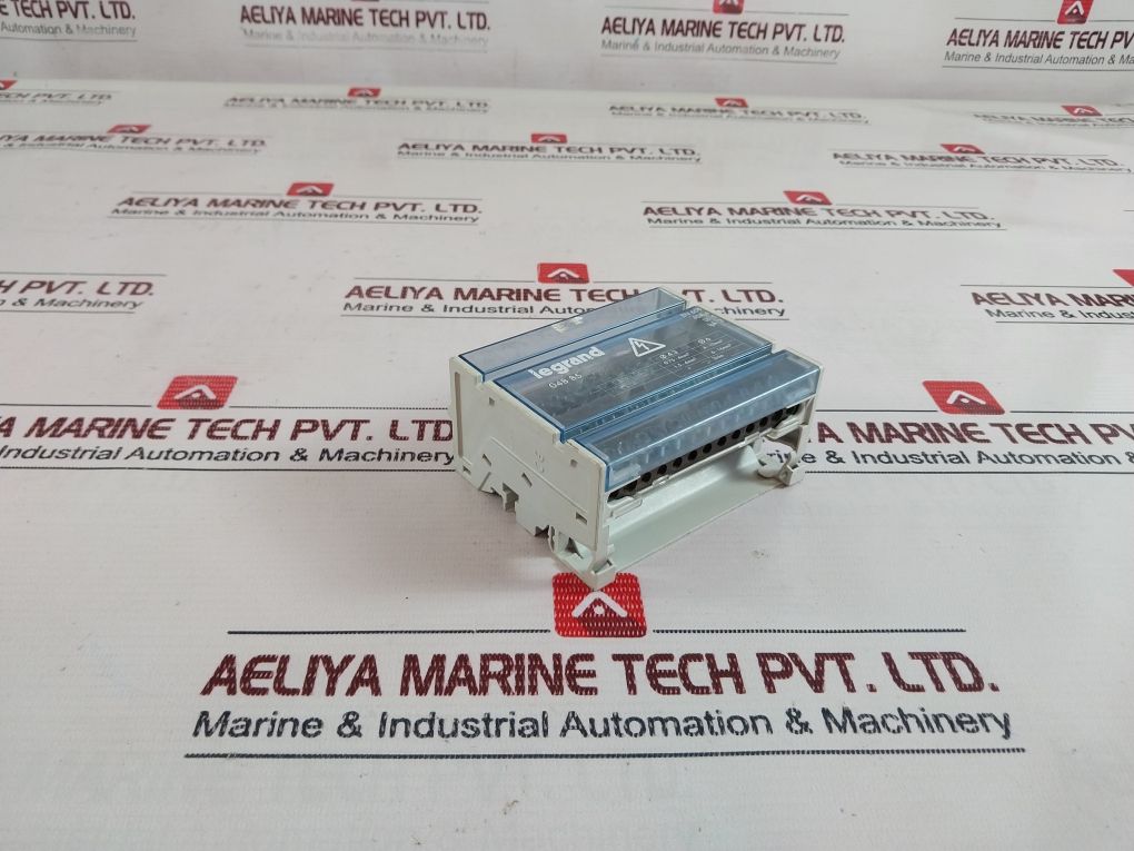 Legrand 048 85 Three Phase Terminal Block Modular 500V