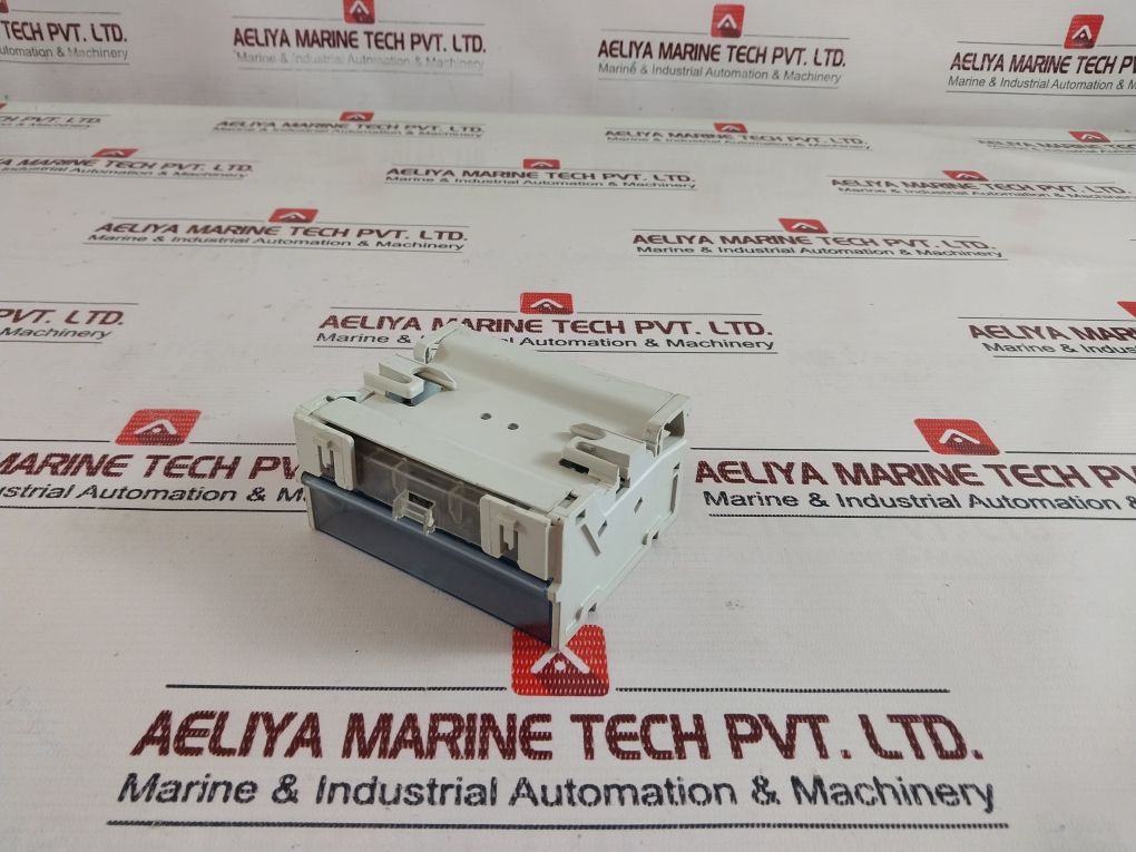 Legrand 048 85 Three Phase Terminal Block Modular 500V