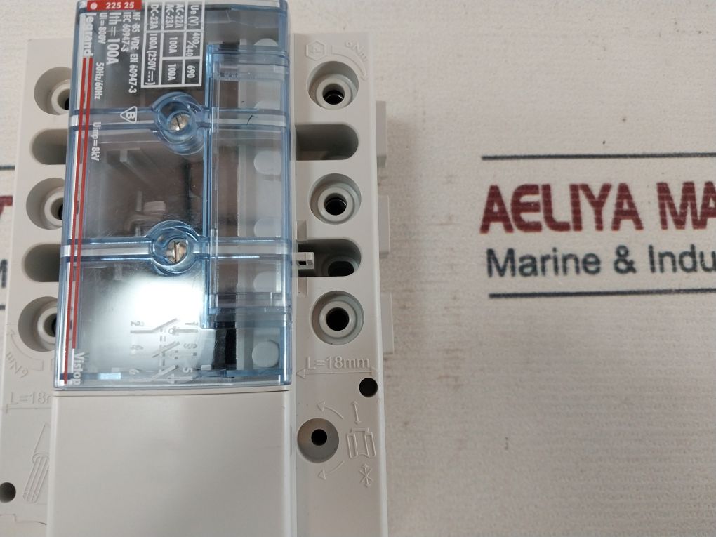 Legrand 225 25 Proximity Isolating Switch