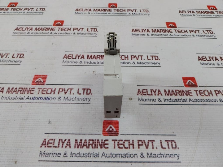 Legrand 4 127 90 Din Rail Time Switch R100H-10T 230V 50/60Hz