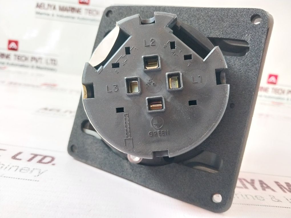 Legrand 52003 – Aeliya Marine Tech®