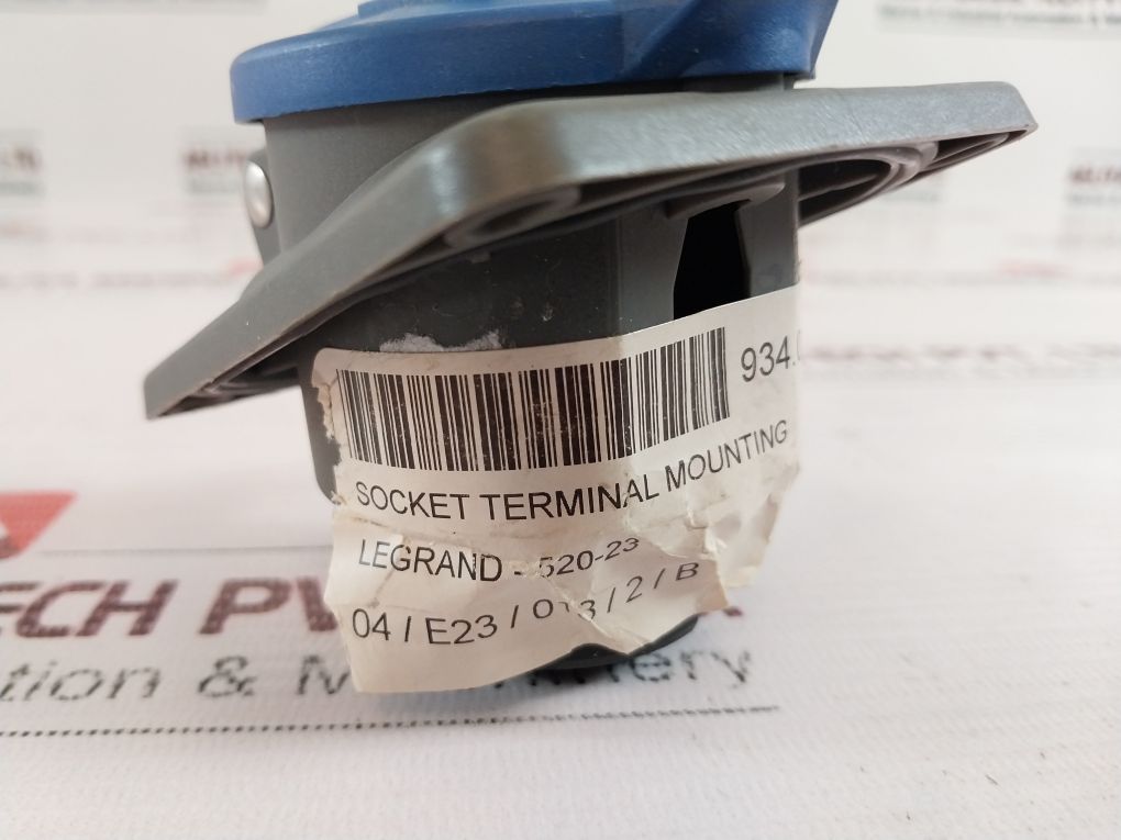 Legrand 520 23