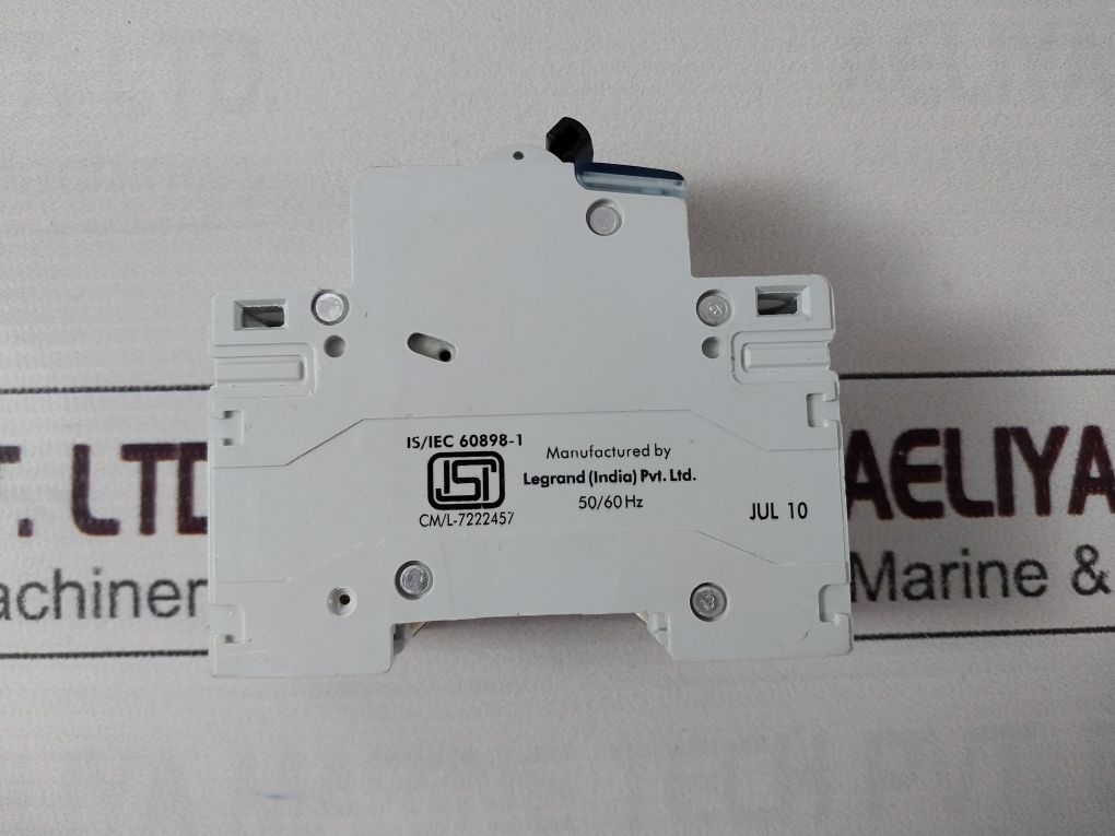 Legrand C25 032 70 Miniature Circuit Breaker 415V Ac 2-pole