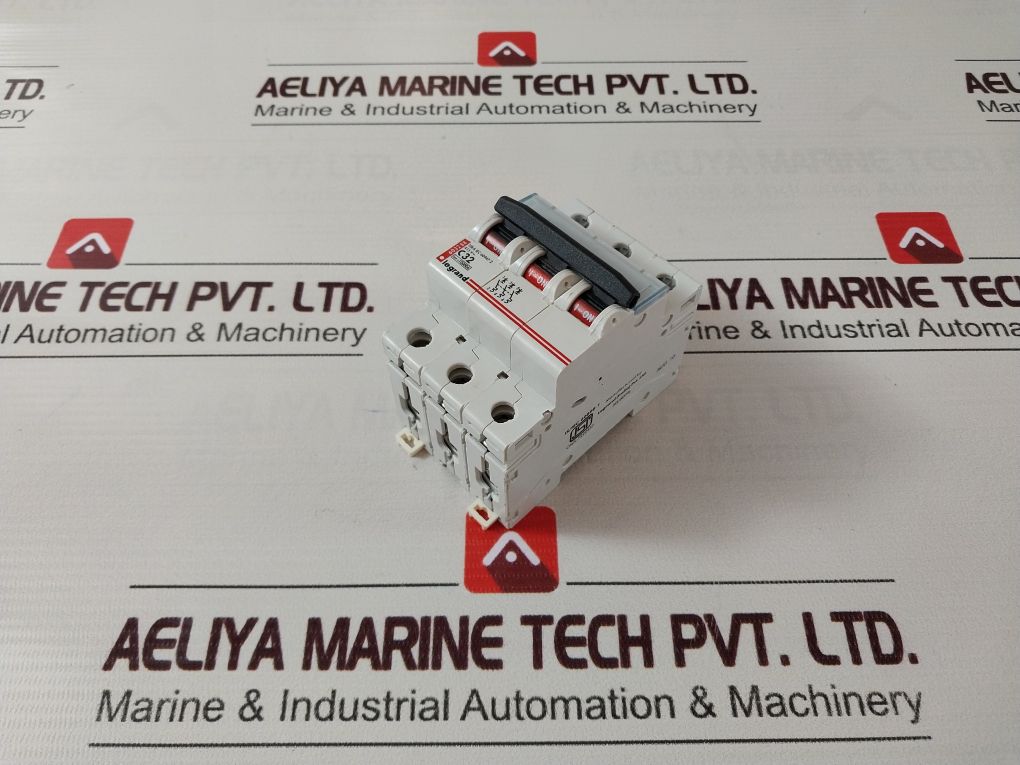 Legrand C32 6032 88 Miniature Circuit Breaker 415V Ac 50/60Hz