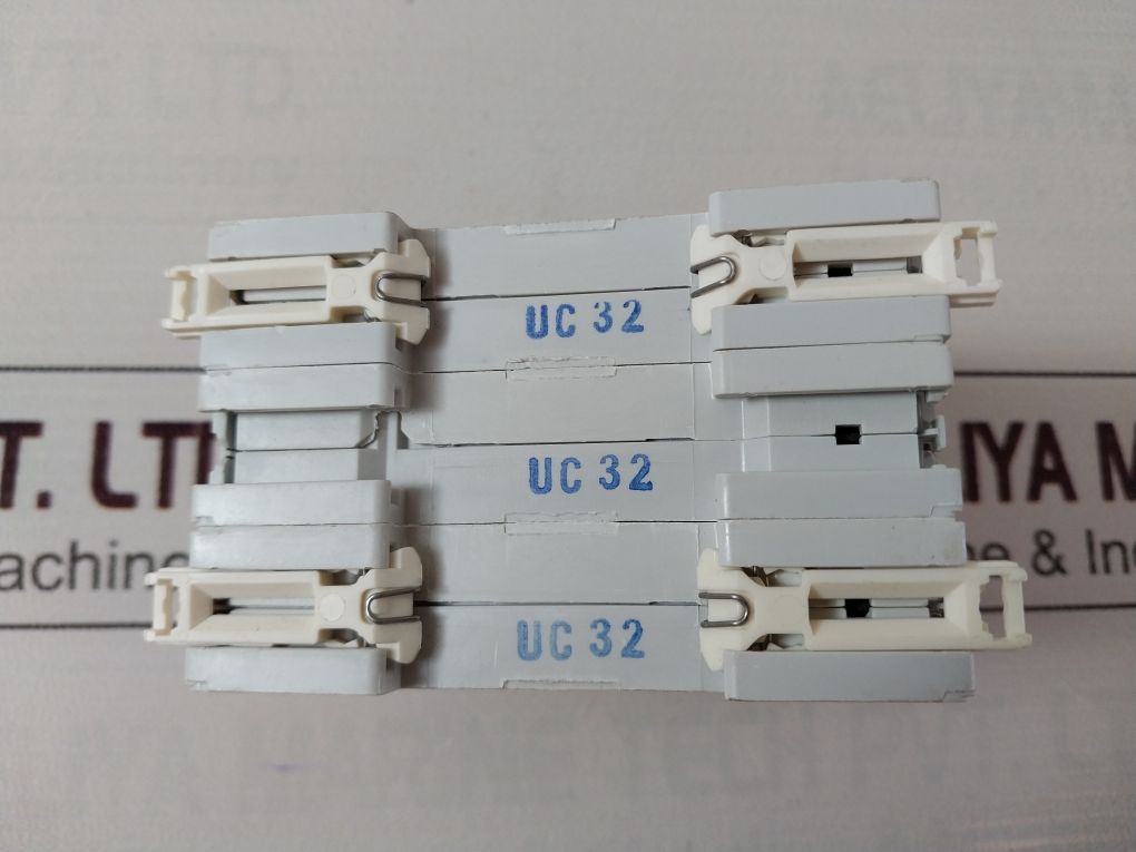 Legrand C32 6032 88 Miniature Circuit Breaker 415V Ac 50/60Hz