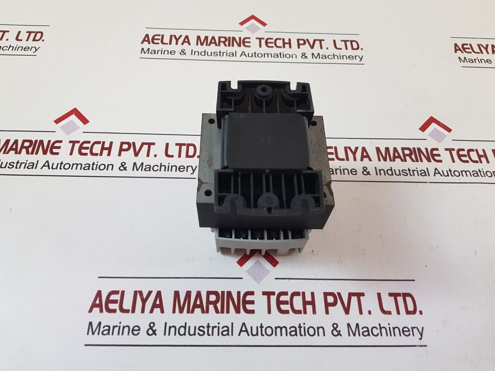 Legrand 642303 100va transformer pri 230/400v