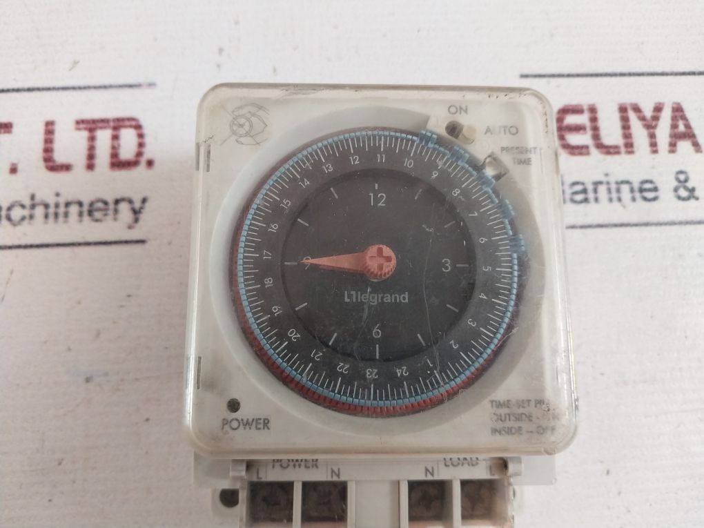 Legrand 649 920 Maxirex 4T Time Switch 120V 