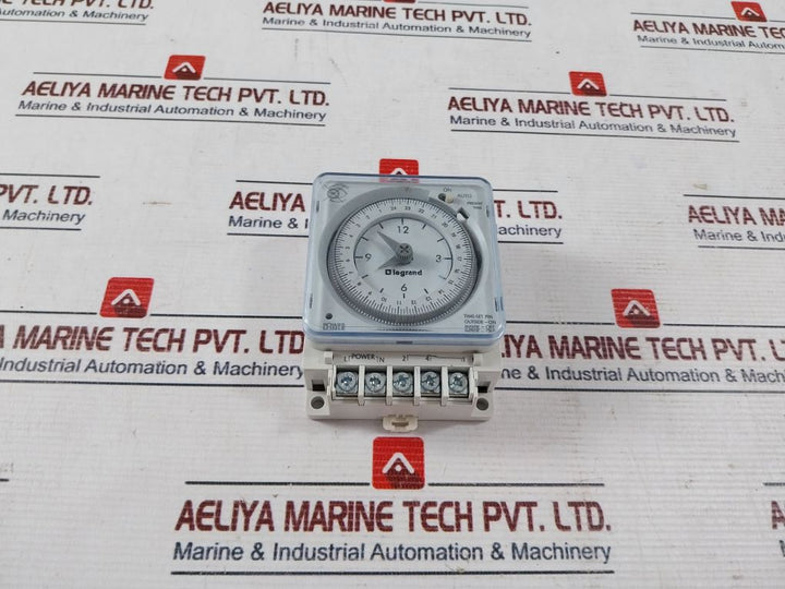 Legrand 649 930 Maxirex 5T Analogue Time Switch 230V