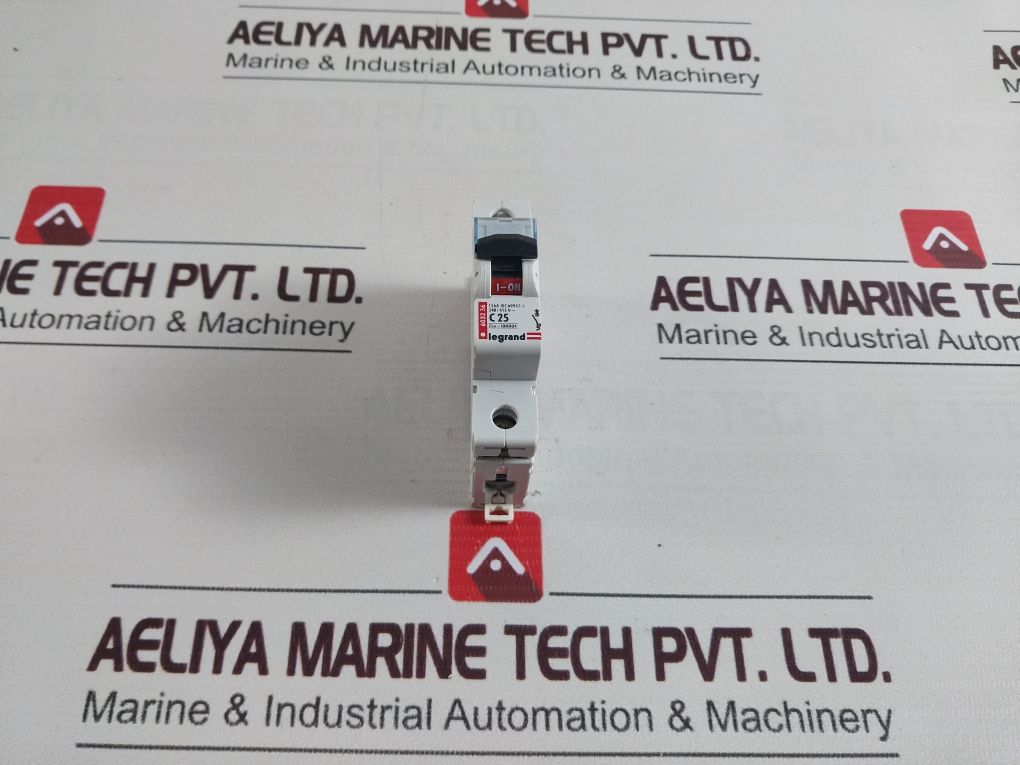 Legrand C25 6032 36 Miniature Circuit Breaker Is/Iec 60898-1 240/415