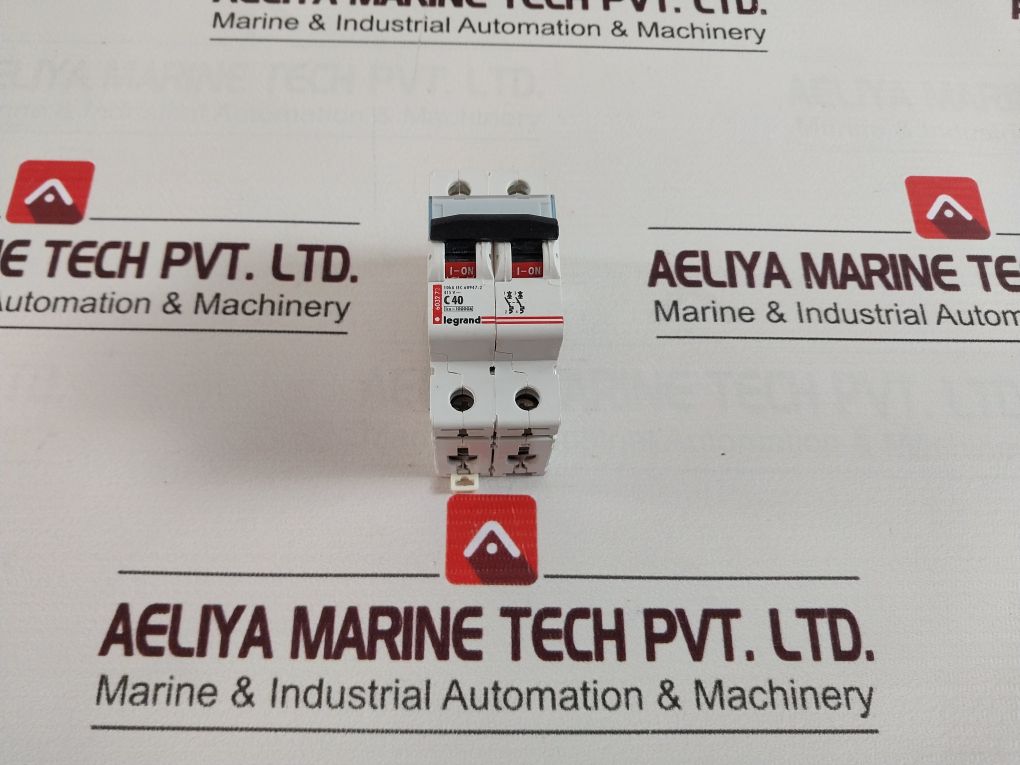 Legrand C40 6032 72 Miniature Circuit Breaker 415V Ac 40A 2-pole
