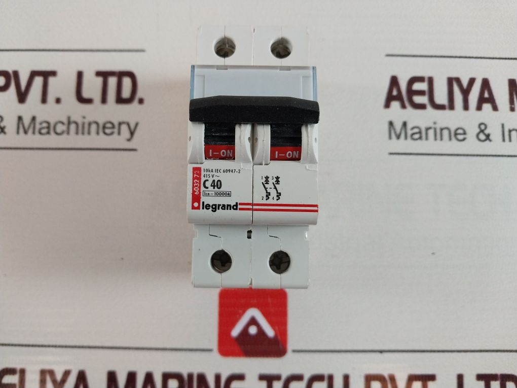 Legrand C40 6032 72 Miniature Circuit Breaker 415V Ac 40A 2-pole
