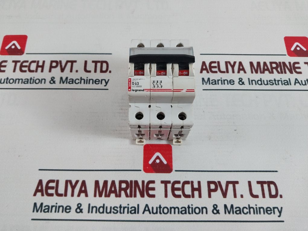 Legrand D 63
